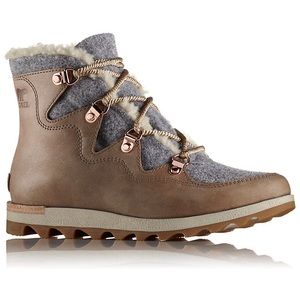 Sorel Sneakchic Alpine HolidayLeather Ankl…